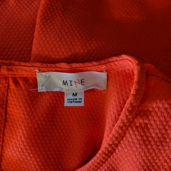 Orange belly Peek-A-Boo top - Picture 6 of 8